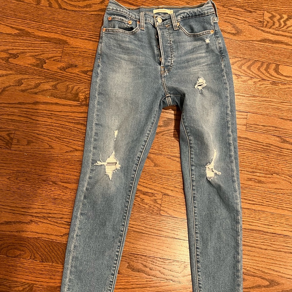 Levi’s Wedgie Skinny size 27